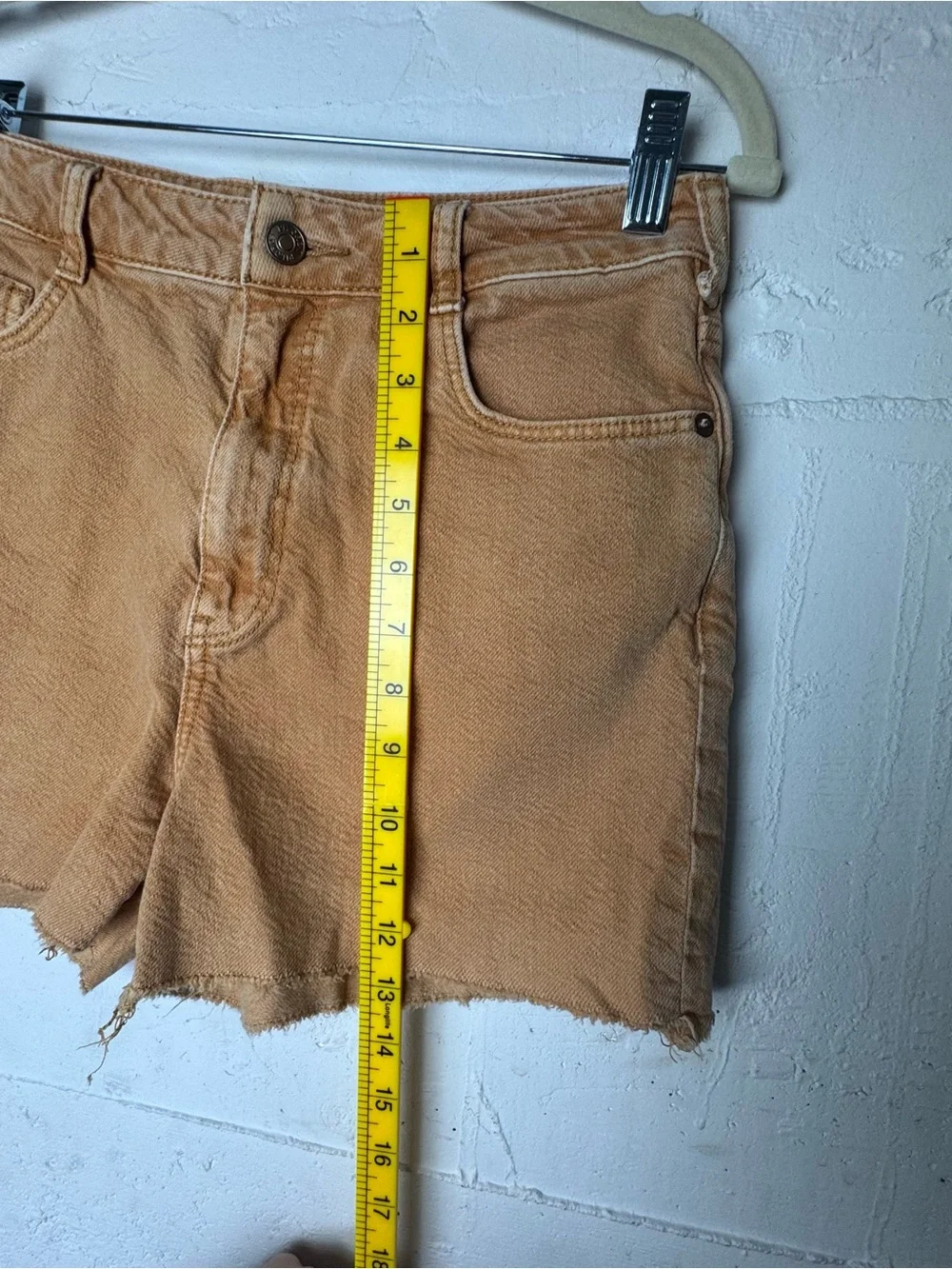 Anthropologie Pilcro‎ Ultra High Rise Ochre Shorts Size 28 Frayed Hem Cut offs